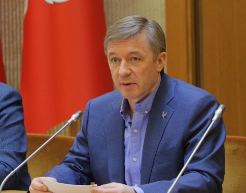 Su Kinijos atstovais susitikę „valstiečiai“ vėl kelia Taivano atstovybės klausimą: „Lietuvos valdžia meluoja, kad tai nieko nepakeistų“ Su Kinijos atstovais susitikę „valstiečiai“ vėl kelia Taivano atstovybės klausimą: „Lietuvos valdžia meluoja, kad tai nieko nepakeistų“