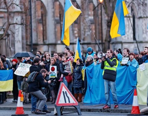 Kinija „atidžiai stebi“ padėtį Ukrainoje Kinija „atidžiai stebi“ padėtį Ukrainoje