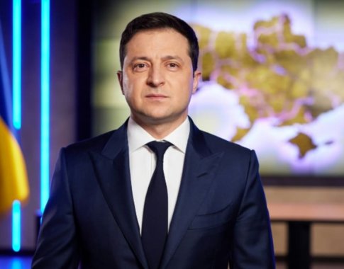 Prezidentas V. Zelenskis: „Mes likome vieni ginti savo valstybę“ Prezidentas V. Zelenskis: „Mes likome vieni ginti savo valstybę“