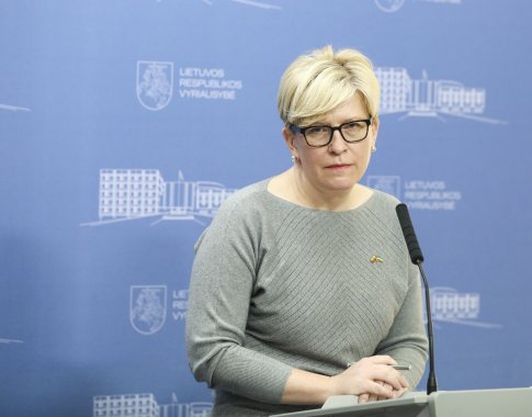 I. Šimonytė sako, kad likusių COVID-19 ribojimų kol kas atšaukti neplanuojama: atvejų skaičius dar pakankamai didelis