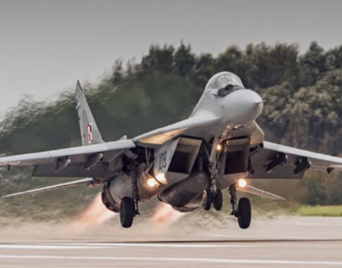 Mig-29 lėktuvai iš Lenkijos per JAV pagaliau keliaus į Ukrainą