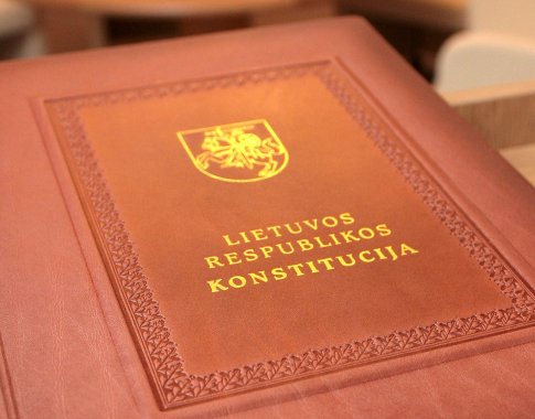 Seimo teisininkai apie Rinkimų kodeksą: gali prieštarauti Konstitucijai