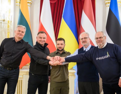 V. Zelenskis paaiškino, kodėl nepalieka Kyjivo: „Neturėčiau tokios minties, net jei ir nebūčiau prezidentas“ V. Zelenskis paaiškino, kodėl nepalieka Kyjivo: „Neturėčiau tokios minties, net jei ir nebūčiau prezidentas“