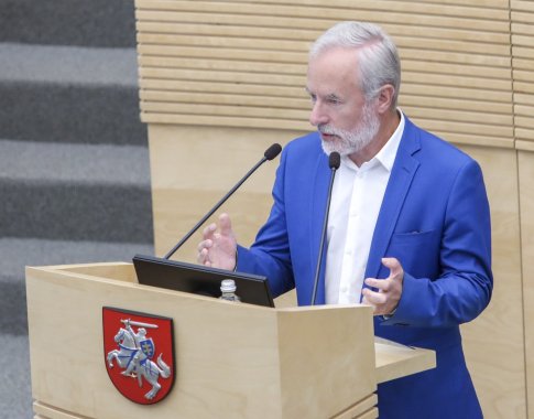 Už veikimą prieš valstybę J. Razma siūlo svarstyti Lietuvos pilietybės atėmimo galimybę Už veikimą prieš valstybę J. Razma siūlo svarstyti Lietuvos pilietybės atėmimo galimybę