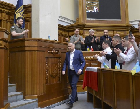 Lenkijos prezidentas: reikalai „kaip įprasta“ su Rusija neįmanomi Lenkijos prezidentas: reikalai „kaip įprasta“ su Rusija neįmanomi