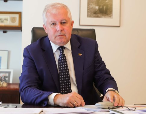 A. Anušauskas apie Rusijos raginimus atšaukti sankcijas: tegul nesvaigsta A. Anušauskas apie Rusijos raginimus atšaukti sankcijas: tegul nesvaigsta