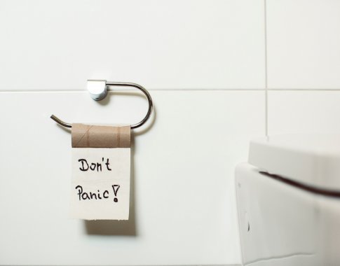 Nosį riečiantys kvapai tualete: kada gelbsti liaudiški sprendimai, o kada verta pagalvoti apie naują santechniką?