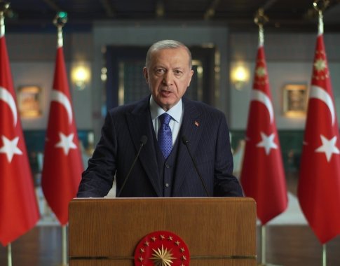 Turkija: NATO viršūnių susitikimas „nėra galutinis terminas“ deryboms su Suomija ir Švedija Turkija: NATO viršūnių susitikimas „nėra galutinis terminas“ deryboms su Suomija ir Švedija