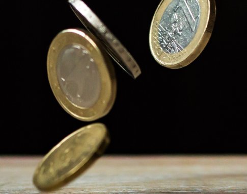 Dėl infliacijos atidėti mokėjimai pasiekė rekordines aukštumas – 14,45 mlrd. eurų, brangs išsimokėtinai įsigyjamos prekės ir paslaugos Dėl infliacijos atidėti mokėjimai pasiekė rekordines aukštumas – 14,45 mlrd. eurų, brangs išsimokėtinai įsigyjamos prekės ir paslaugos