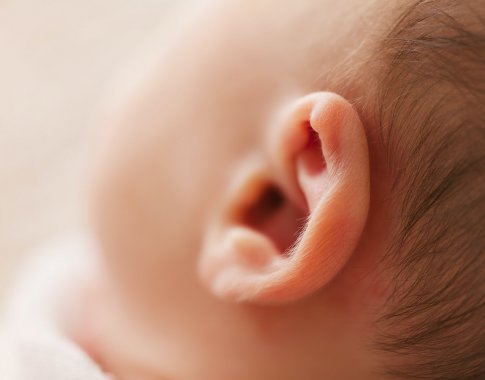 Vaikų ausų uždegimai: negydant gali baigtis liūdnai Vaikų ausų uždegimai: negydant gali baigtis liūdnai
