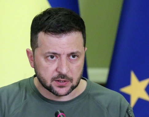 V. Zelenskis reikalauja įvesti kelionių draudimą visiems rusams V. Zelenskis reikalauja įvesti kelionių draudimą visiems rusams