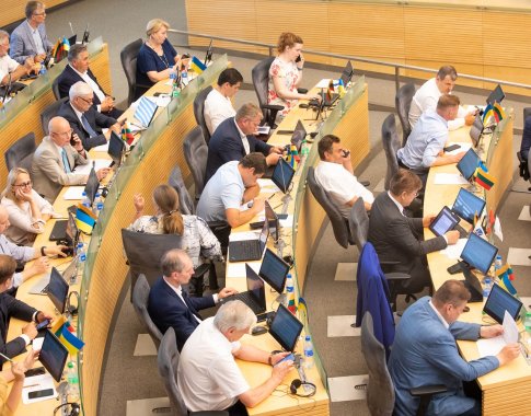 Siūloma naujovė Seime: slapto balsavimo rezultatus skaičiuotų elektroninė sistema Siūloma naujovė Seime: slapto balsavimo rezultatus skaičiuotų elektroninė sistema