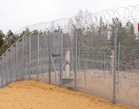 VSAT atstovas: neteisėti migrantai patvirtina, kad Baltarusijos pareigūnai jiems padeda neteisėtai kirsti sieną VSAT atstovas: neteisėti migrantai patvirtina, kad Baltarusijos pareigūnai jiems padeda neteisėtai kirsti sieną