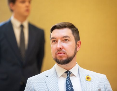 V. Mitalas skeptiškai vertina koalicijos partnerių idėją dėl pilietybės atėmimo: nemanau, kad tam yra realus poreikis V. Mitalas skeptiškai vertina koalicijos partnerių idėją dėl pilietybės atėmimo: nemanau, kad tam yra realus poreikis