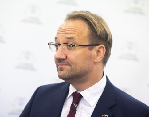Lietuvos banko vadovas apie siūlymus „įšaldyti“ elektros kainas: velnias slypi detalėse