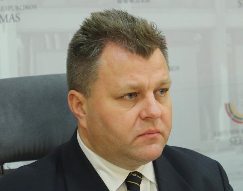 M. Adomėnas neatmeta galimybės įvesti įleidimo ribojimus baltarusiams: jei atsirastų naujų įvykių, tokia raida galėtų būti svarstytina M. Adomėnas neatmeta galimybės įvesti įleidimo ribojimus baltarusiams: jei atsirastų naujų įvykių, tokia raida galėtų būti svarstytina
