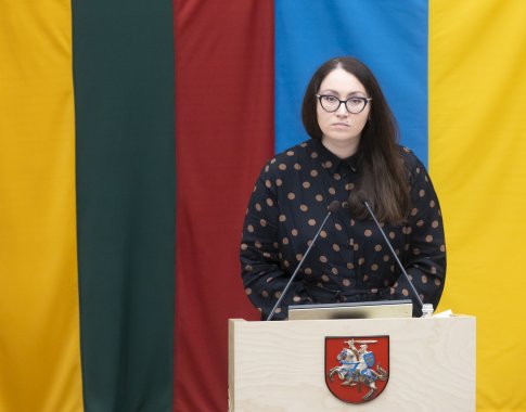 E. Dobrowolska: ieškoma sprendimų, kaip užkardyti nuteistojo A. Paleckio veiklą