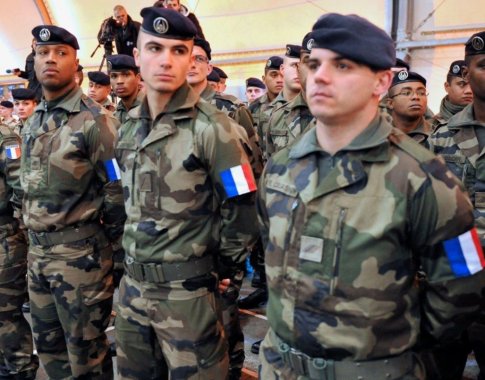 Prancūzija didins karinių pajėgų dislokavimą Rytų Europoje