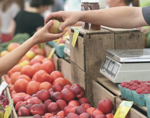 Parlamentaro pasiūlymas skatins pirkimus iš smulkiųjų ūkininkų