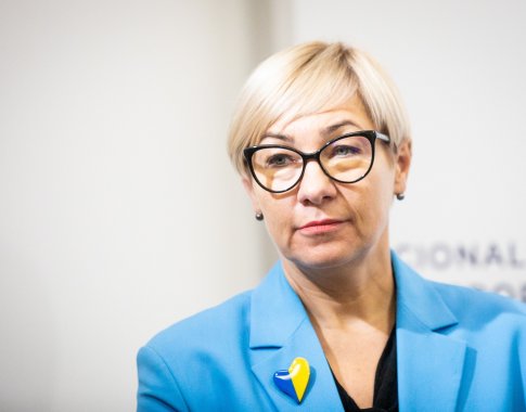 J. Šiugždinienė: nesuprantama, kodėl A. G. Astrauskaitė vėl buvo priimta į darbą – savivaldybė ugdymo įstaigoje organizuoja patikrinimą J. Šiugždinienė: nesuprantama, kodėl A. G. Astrauskaitė vėl buvo priimta į darbą – savivaldybė ugdymo įstaigoje organizuoja patikrinimą
