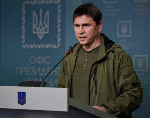 M. Podoliakas: Kyjivas nemato jokių ženklų, kad Rusija trauktųsi iš Chersono