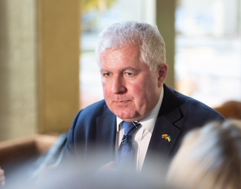 A. Anušauskas: JAV už 495 mln. dolerių Lietuvai perduoda HIMARS rakėtų sistemas