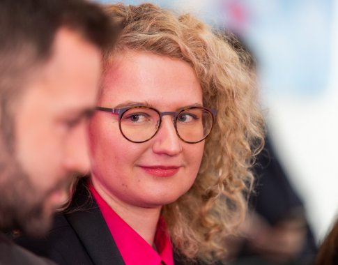 A. Armonaitė įsivertino nuveiktus darbus: mūsų valdymo metais turėjome vieną švelniausių karantinų Europoje A. Armonaitė įsivertino nuveiktus darbus: mūsų valdymo metais turėjome vieną švelniausių karantinų Europoje