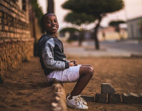 JAV atveria piniginę: Afrikos šalims skirs net 55 mlrd. paramą JAV atveria piniginę: Afrikos šalims skirs net 55 mlrd. paramą