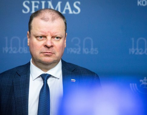 S. Skvernelis įtaria, kad kariuomenės vado dienos gali būti suskaičiuotos: prakalbo apie galimą užsienio ir gynybos fiasko