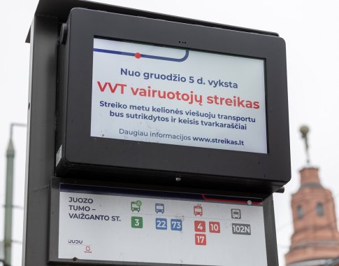 Trims savaitėms vilniečių galimybę naudotis viešuoju transportu užšaldęs vairuotojų streikas: kas įvyko?