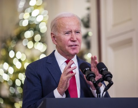 J. Bidenas pasirašė JAV biudžetą, numatantį milijardinę paramą Ukrainai