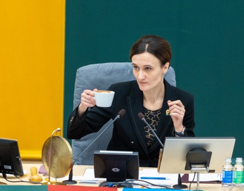 Seimo pirmininkė sureagavo į mestus įtarimus K. Bartoševičiui: tai viena sunkiausių dienų Seime