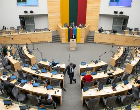 Seimo valdyba iš parlamentarų telefonų netrins „Signal“ ir kitokių pokalbių programėlių Seimo valdyba iš parlamentarų telefonų netrins „Signal“ ir kitokių pokalbių programėlių