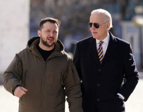 V. Zelenskis: J. Bideno vizitas – aiškus signalas Rusijai V. Zelenskis: J. Bideno vizitas – aiškus signalas Rusijai