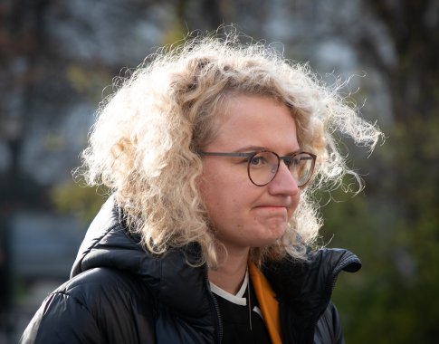 A. Armonaitė trauktis iš partijos vadovo pareigų neskuba: šiais metais bus pirmininko rinkimai, gera proga išsibandyti A. Armonaitė trauktis iš partijos vadovo pareigų neskuba: šiais metais bus pirmininko rinkimai, gera proga išsibandyti