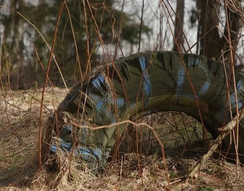 Per metus miškuose surenkama tūkstantis tonų atliekų