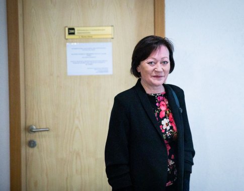 VRK pirmininkė atsistatydina iš komisijos vadovės pareigų VRK pirmininkė atsistatydina iš komisijos vadovės pareigų