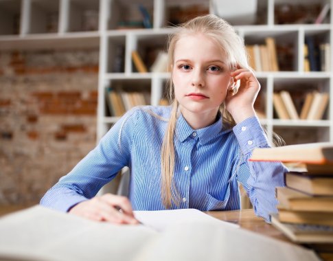 Studijas Lietuvoje pasirinkusiems užsieniečiams ir užsienio lietuviams ministerija skirs valstybės paramą Studijas Lietuvoje pasirinkusiems užsieniečiams ir užsienio lietuviams ministerija skirs valstybės paramą