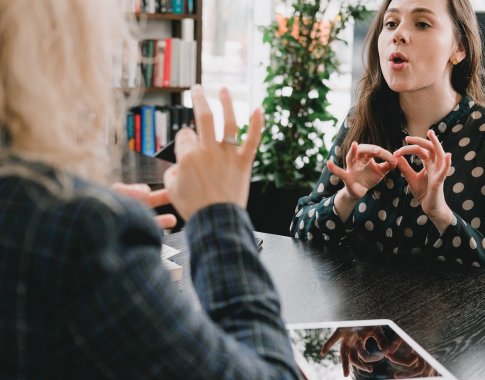 3 išmanūs sprendimai, padėsiantys sparčiau išmokti užsienio kalbą