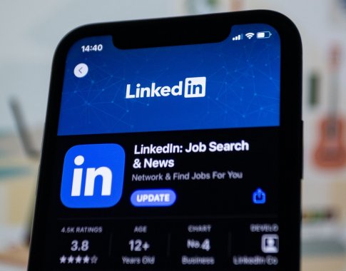 „LinkedIn“ panašėja į „Tinder“: parodykite susidomėjimą ir laukite, kol darbdavys jums parašys