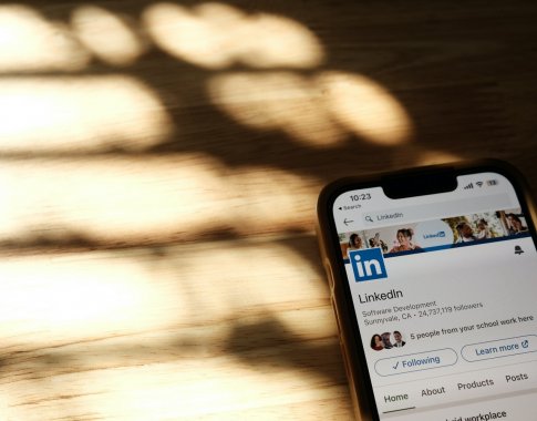 „LinkedIn“ naujovės: darbo paieška pagal vertybes ir profilį tobulinantis dirbtinis intelektas „LinkedIn“ naujovės: darbo paieška pagal vertybes ir profilį tobulinantis dirbtinis intelektas