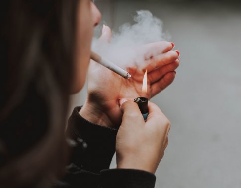 Gydytoja G. Bogdanskienė: rūkančioms moterims menopauzė ateina anksčiau