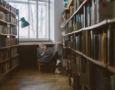 Kokios knygos ir autoriai pernai buvo populiariausi bibliotekose? Kokios knygos ir autoriai pernai buvo populiariausi bibliotekose?