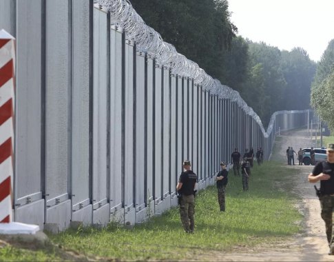 Lietuva, Lenkija ir Latvija svarsto uždaryti sieną su Baltarusija