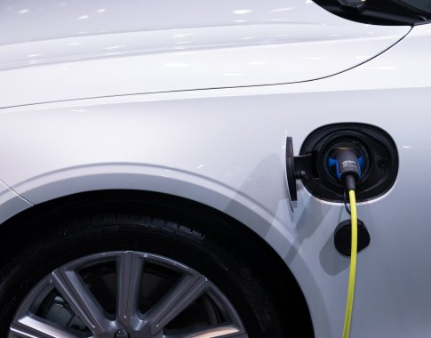 Kaip elektromobilis gali atsipirkti greičiau? Kaip elektromobilis gali atsipirkti greičiau?
