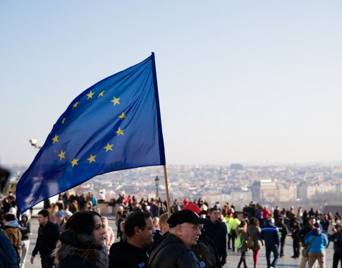 Sąlyga Turkijai prieš stojant į Europos Sąjungą – demokratijos stiprinimas