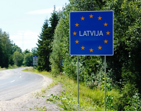 Tūkstančiams Latvijoje gyvenančių Rusijos piliečių bus nurodyta išvykti iš šalies