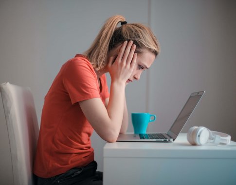 Patyčios internetinėje erdvėje: kodėl svarbu apie tai kalbėti mokykloje?