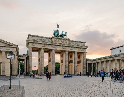 Vokietijoje – diskusija dėl ekonominių iššūkių: ar stipriausia ekonominė galia Europoje virto „ligoniu“?