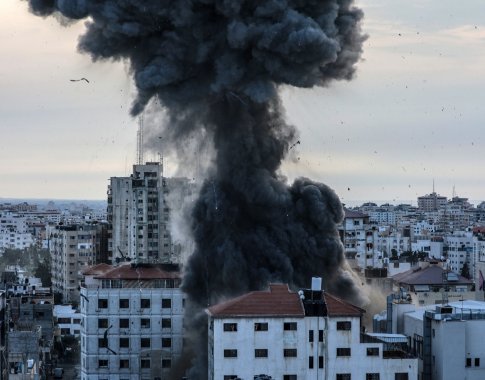 Izraelio kariuomenė: kovos su „Hamas“ vyksta „septyniose aštuoniose“ vietose aplink Gazą